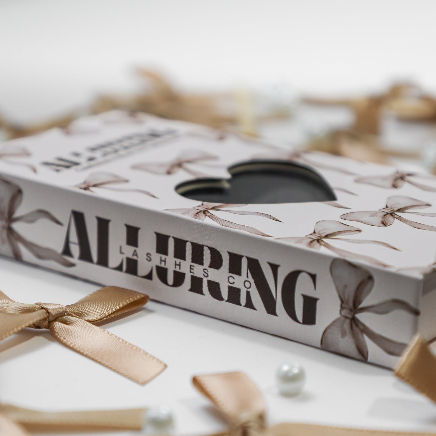 Cashmere Heaven Collection Lash Trays