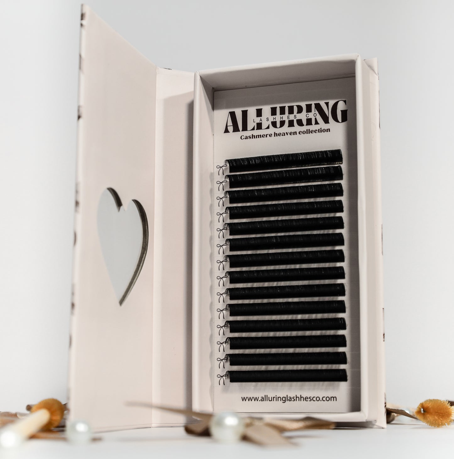 Cashmere Heaven Collection Lash Trays